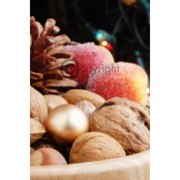 Festive almonds